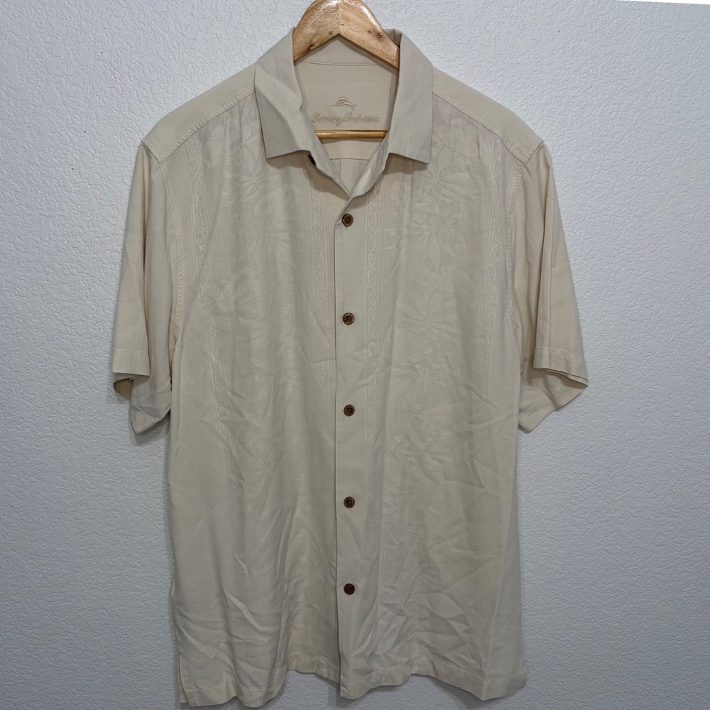 Tommy Bahama Mens Large Cream Silk Blend Tropical Jacquard Camp Shirt Short Slv